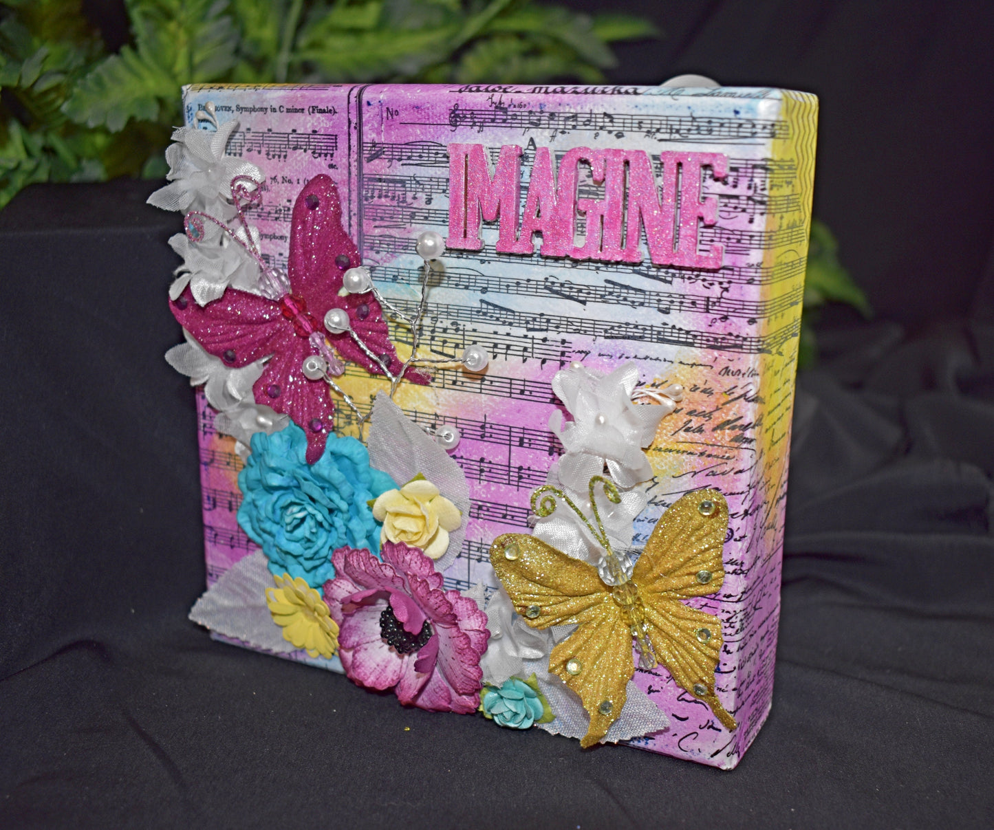 6 x 6 Handmade Mixed Media Flower Canvas - 11-005