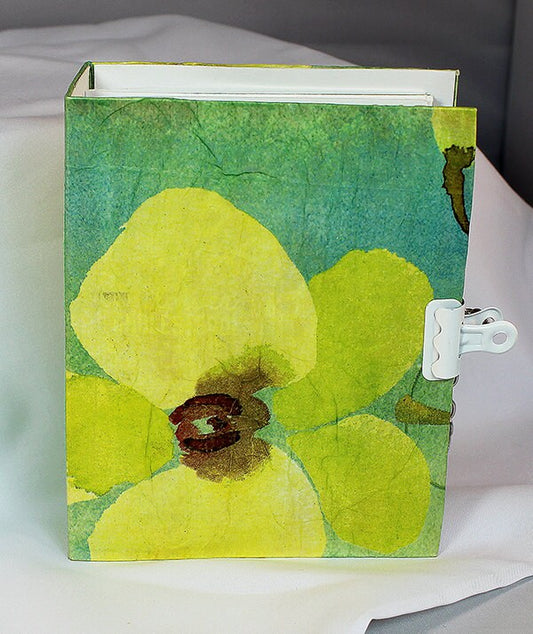 Handmade Mixed Media Art journal w/pocket - 4-010